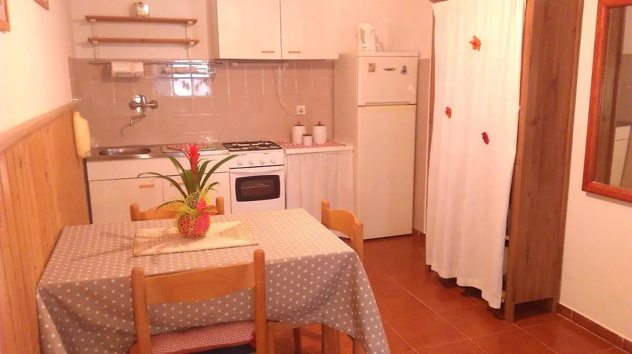 Apartment Bela Novigrad